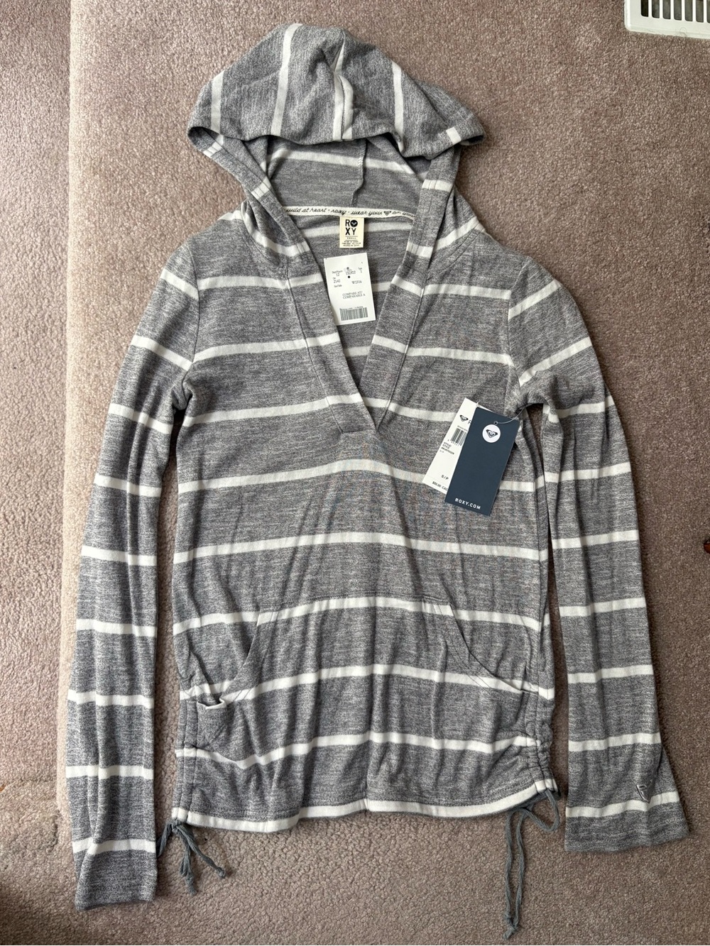 Roxy Pullover Sweater Top
